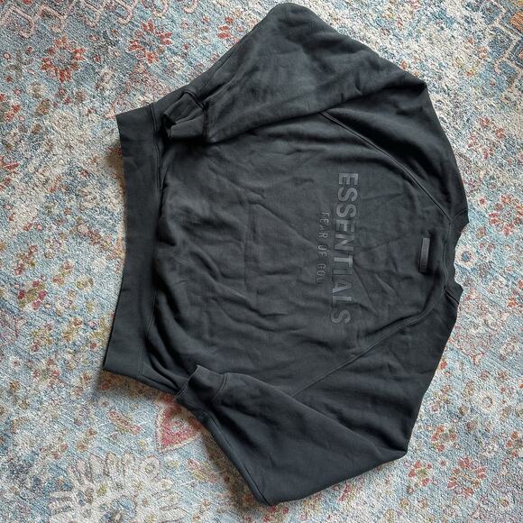 Fear Of God Essentials Black Sweatshirt Men’s Size M, 26x26 - Picture 9 of 12